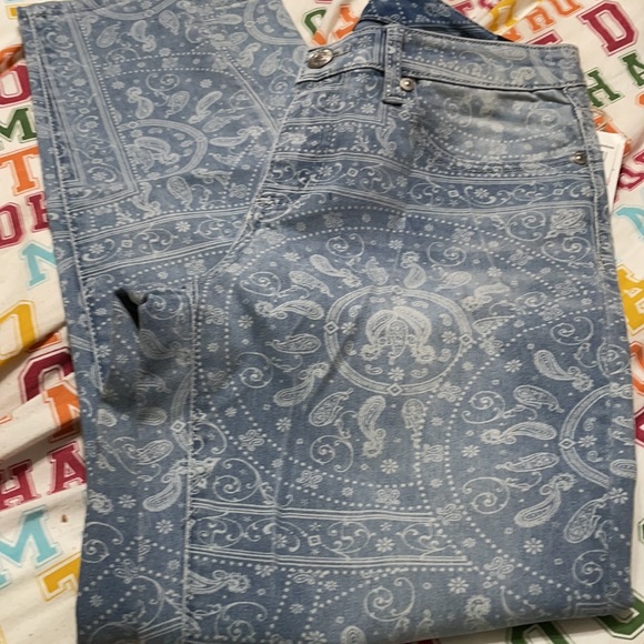 Seven7 Paisley Jeans - Picture 5 of 5